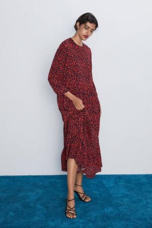 Agora você pode comprar esse vestido Zara com estampa de oncinha vermelha